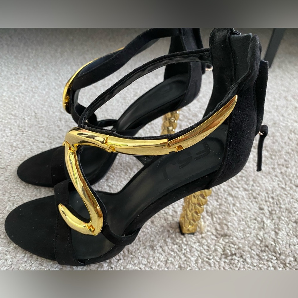 FSJ Heels